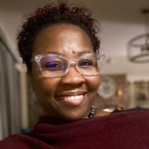 Meet your Posher, Marilyn